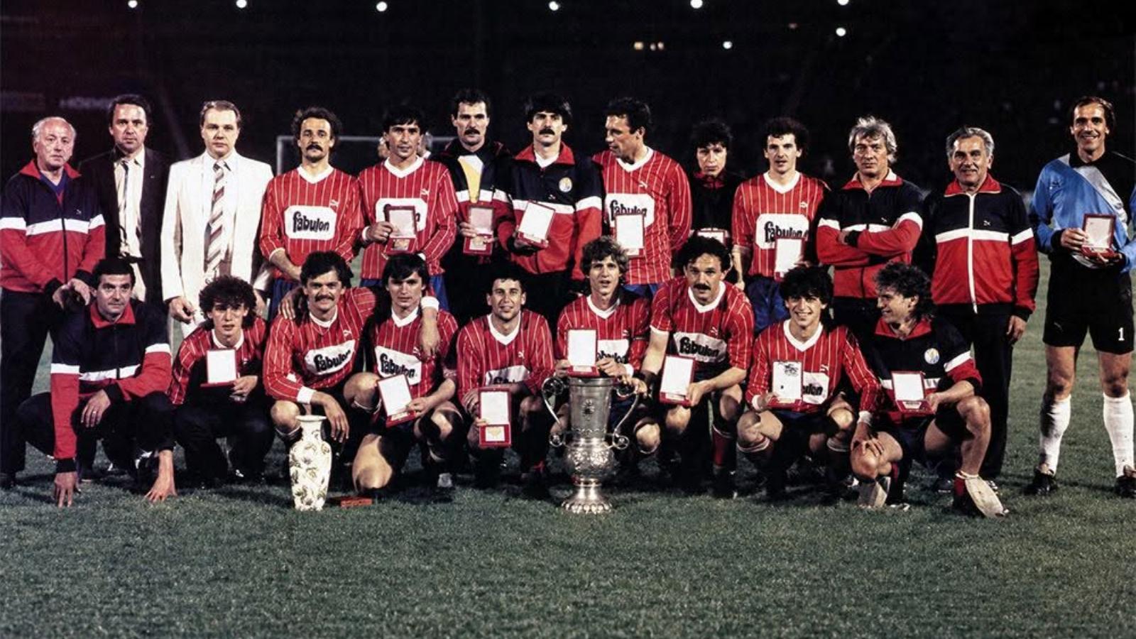 A Vasas 1986-ban kupagyőztes labdarúgócsapata.
