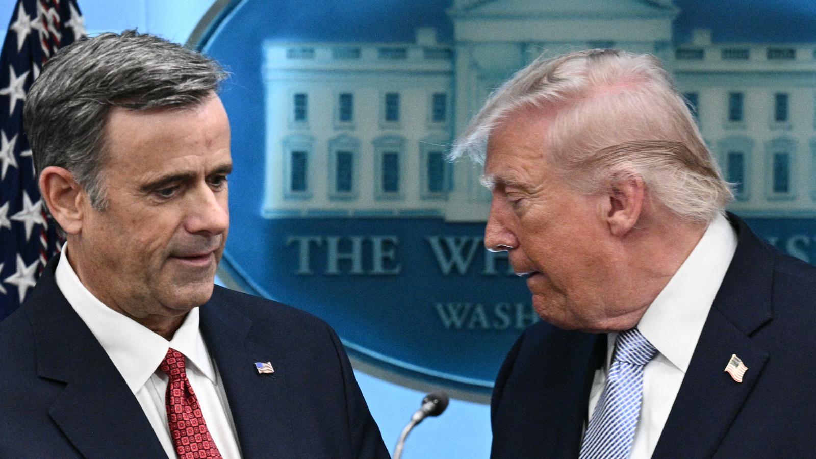 John Ratcliffe és Donald Trump – korábbi felvétel