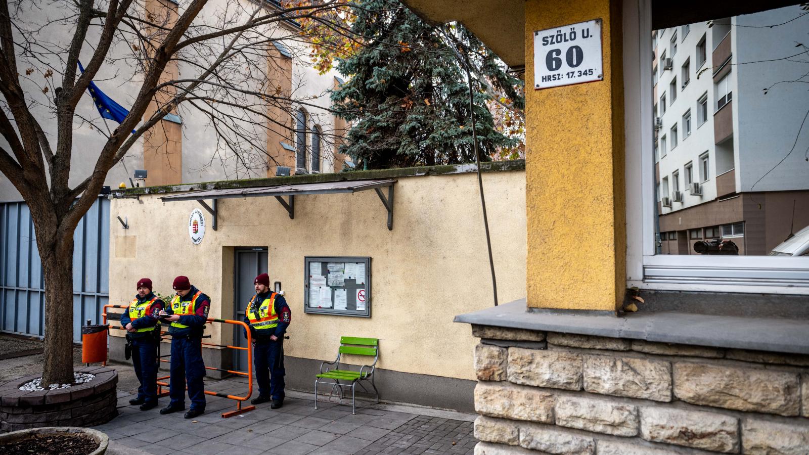 Rendőrségi razzia a Szőlő utcai javítóintézetnél 2025. december 9-én
