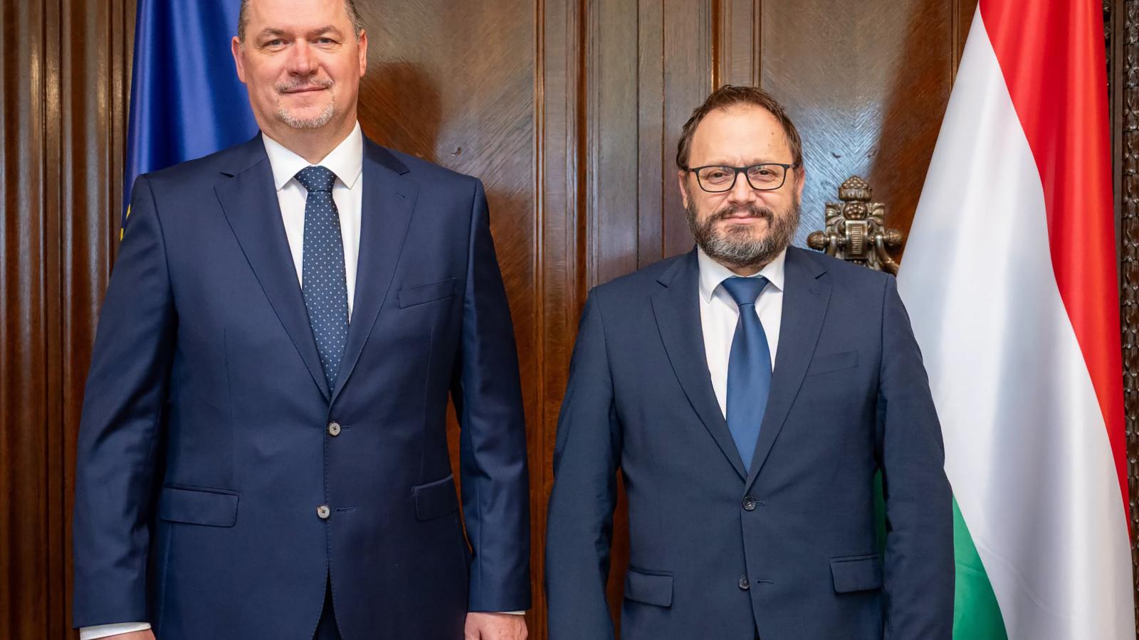 Slánicz Béla és Kármán András