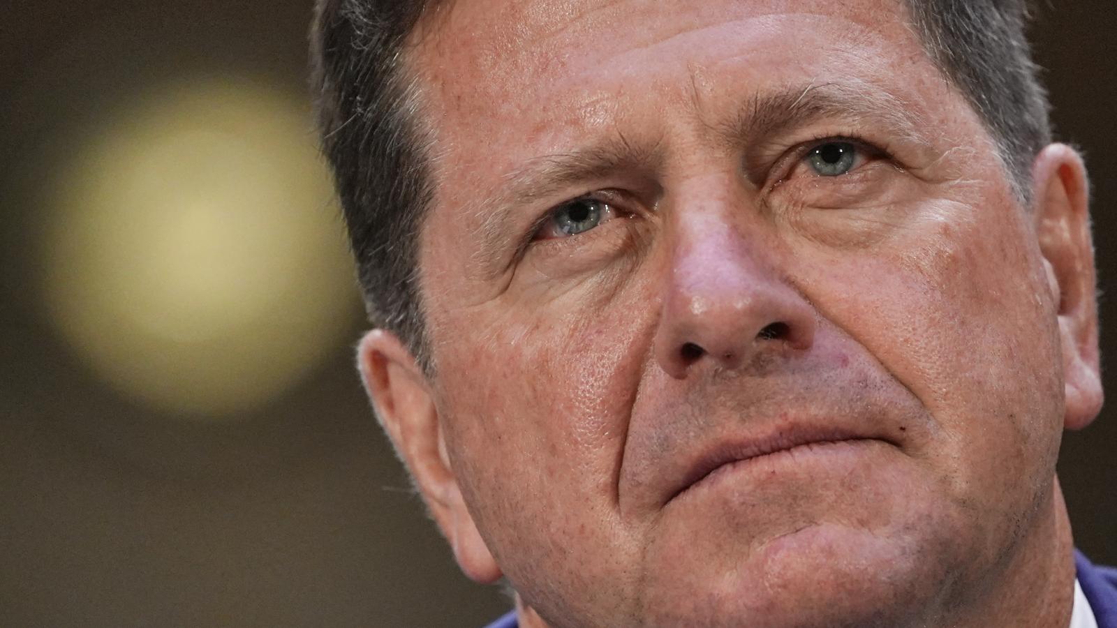 Jay Clayton az Amerikai Egyesült Államok nemzeti hírszerzési igazgatója, a Fehér Ház mesterséges intelligenciáért felelős biztosa