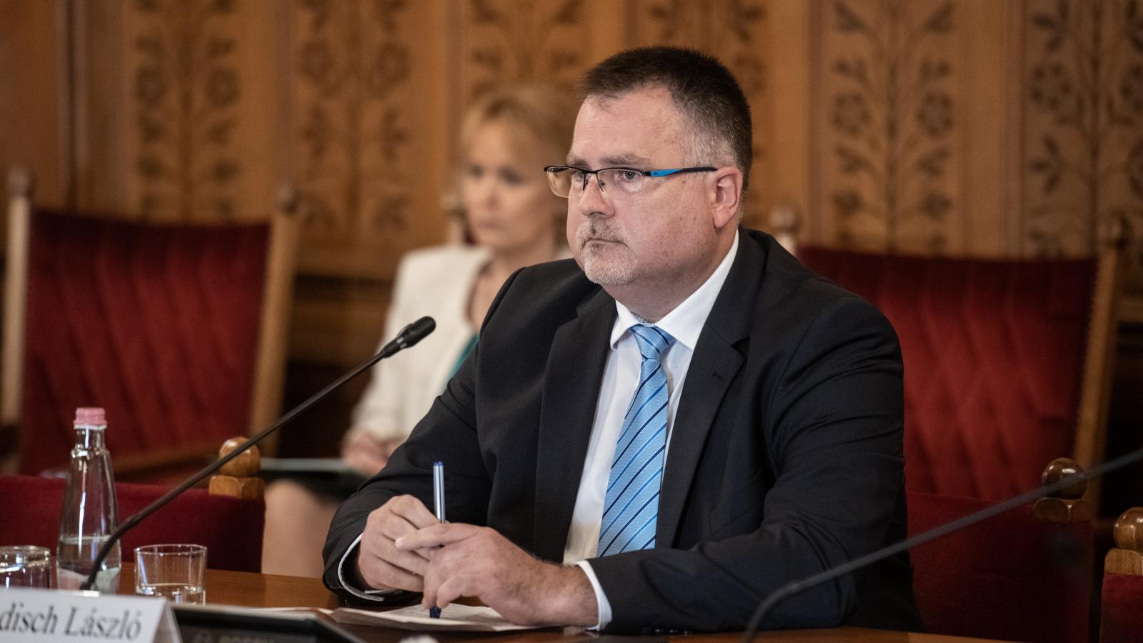 Windisch László - Korábbi felvétel