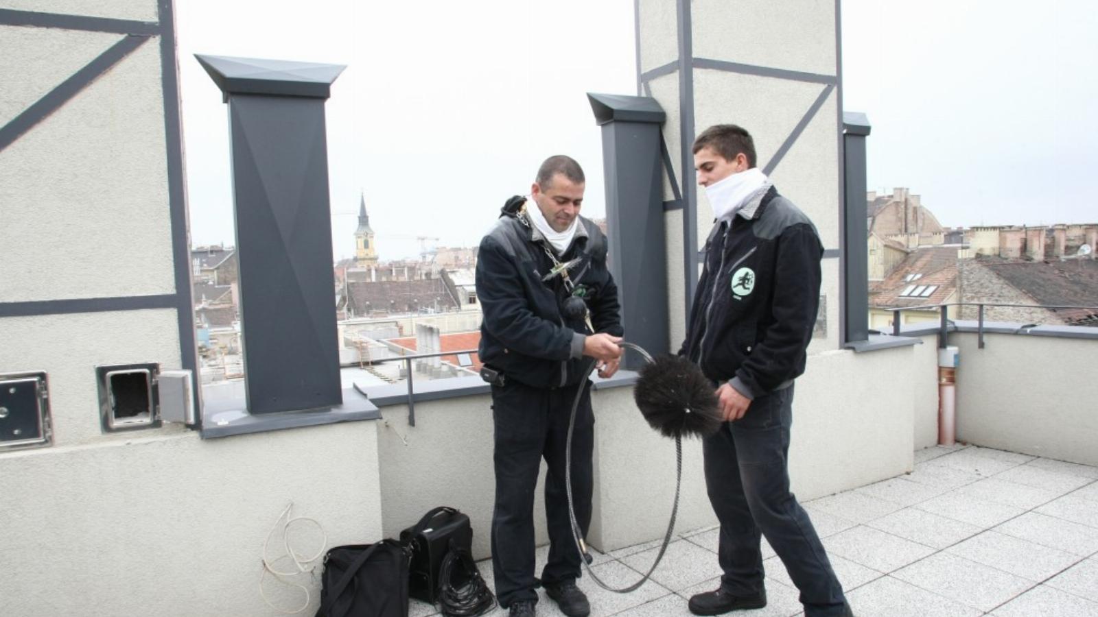 Kérdés, hogy kik végzik majd el a feladatokat, ha a kabinet valamennyi szolgáltató vállalkozót csődbe juttat FOTÓ: VAJDA JÓZSEF