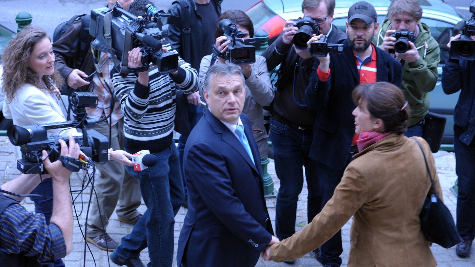 Orbán Viktor még a hozzá lojális médiával is ritkán áll szóba – a kritikus sajtónak egyszerűen hátat fordít FOTÓ: NÉPSZAVA