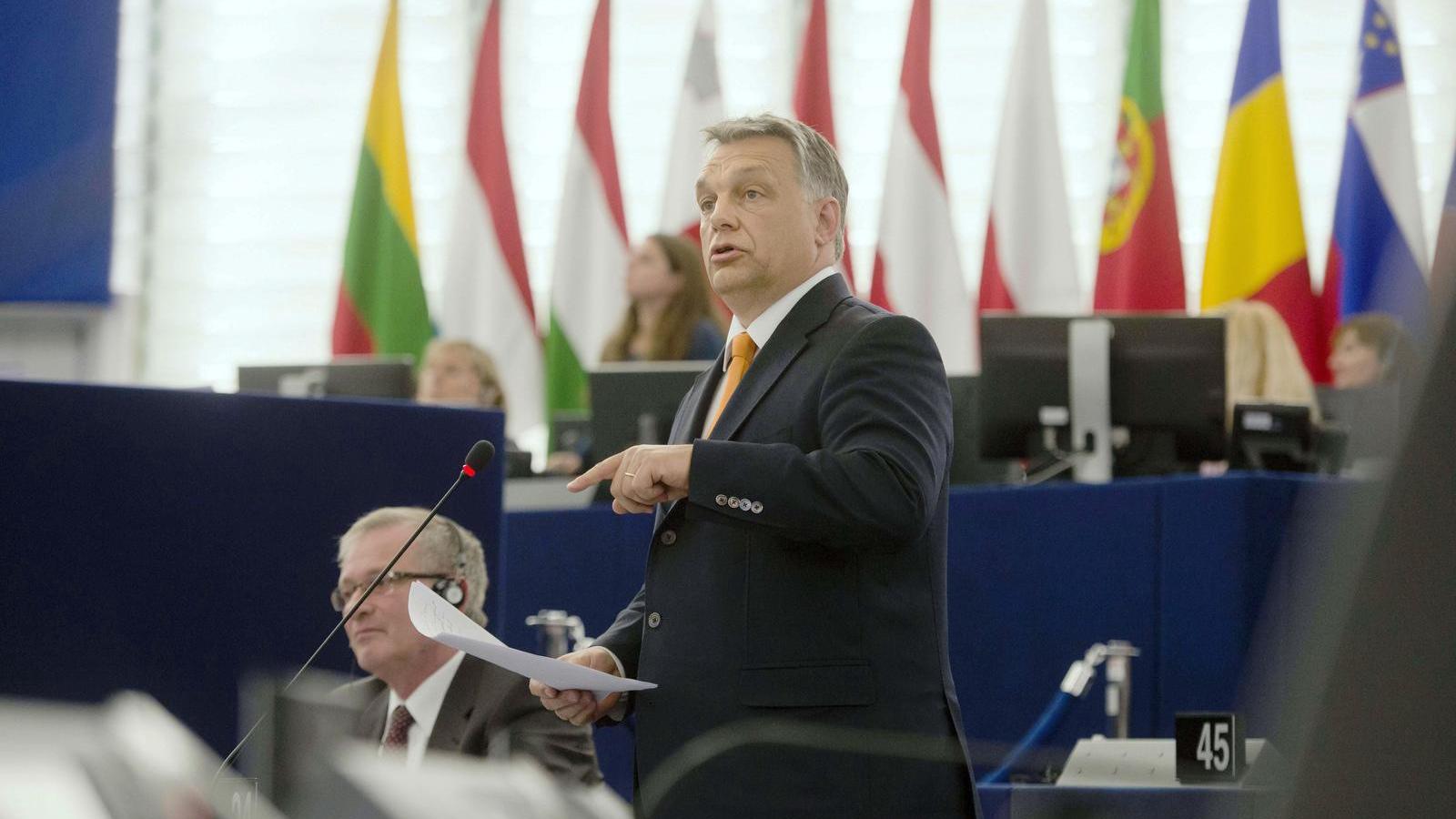 Orbán Viktor bevándorlóellenes álláspontját is hevesen védte az Európai Parlamentben – meglett az eredménye FOTÓ: MTI/KOSZTICSÁK