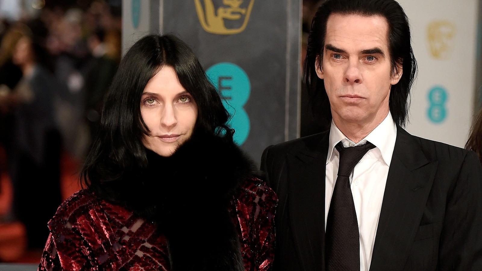 Anglia, London 2015 február 08: Nick Cave és felesége, Susie Bick a British Academy Film Awards díjátadóján a Royal Opera House-