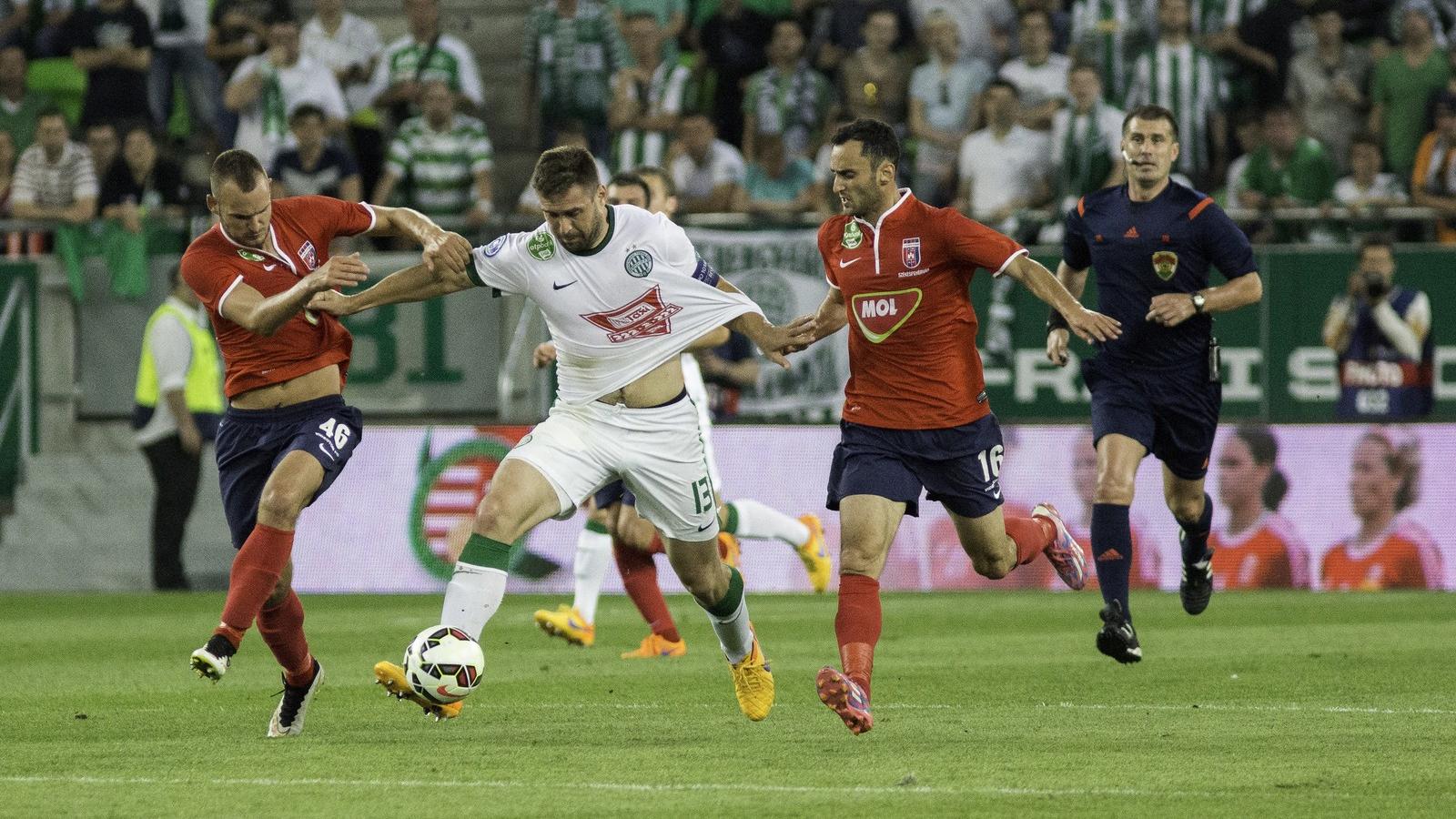 Böde Dániel (középen) vélhetően pályára lép, így tovább növelheti az előnyét a góllövőlistán FOTÓ: MOLNÁR ÁDÁM