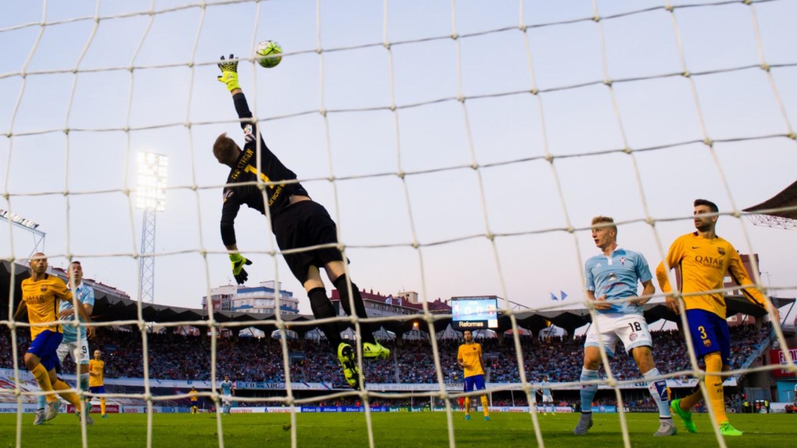 Ter Stegen, a Barcelona kapusa mostanában ipari mennyiségben kapja a gólokat FOTÓ: EUROPRESS/GETTY IMAGES/ALEX CAPARROS