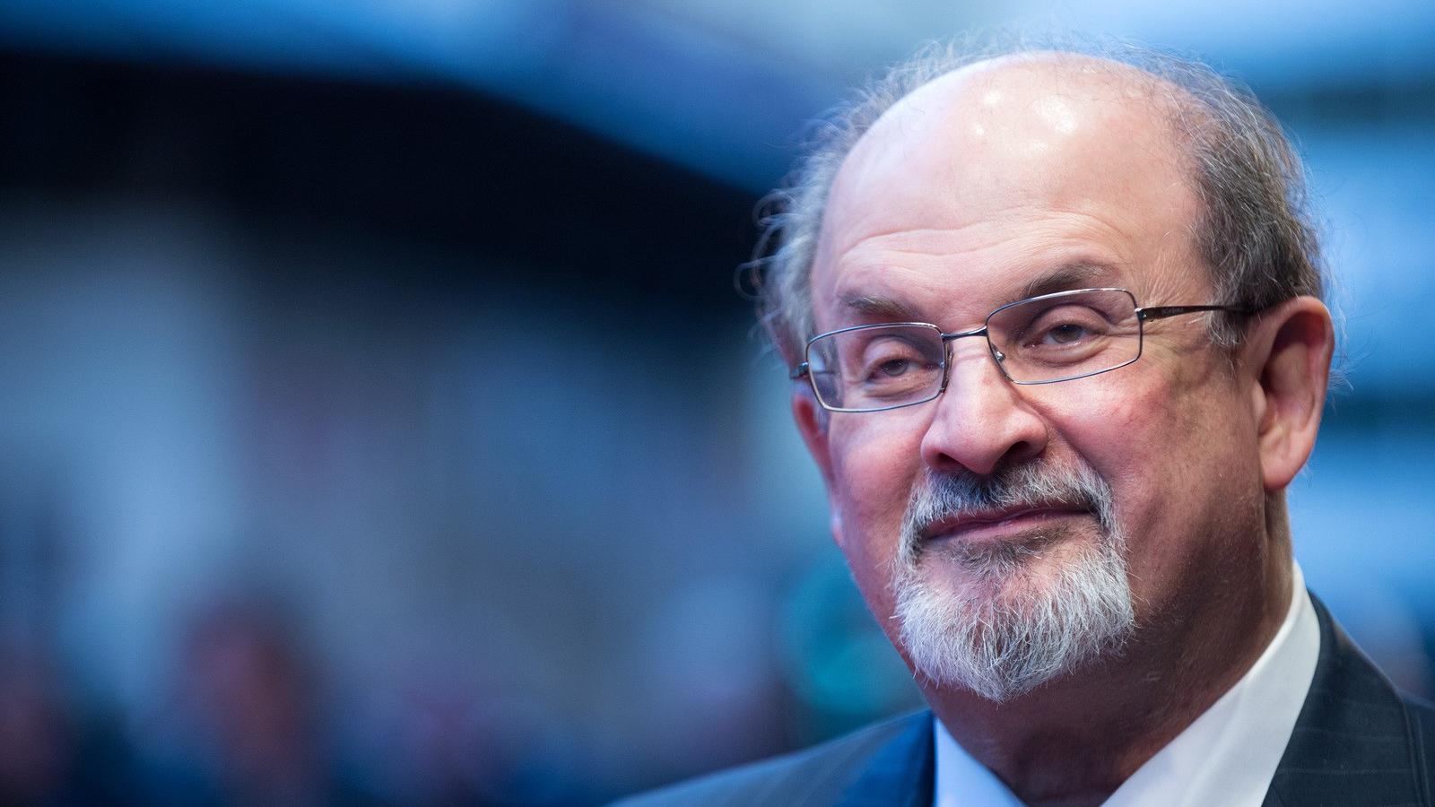 Salman Rushdie Fotó:  Ben Pruchnie/Getty Images Szórakozás