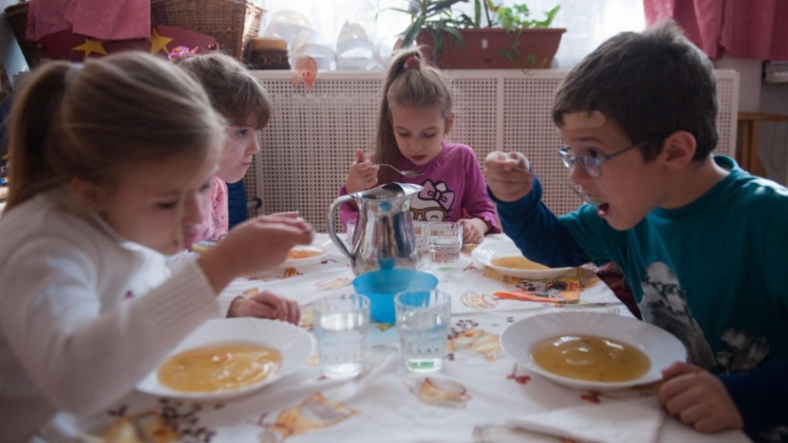 Az étkezésnek örömet kellene jelenteni FOTÓ: TÓTH GERGŐ