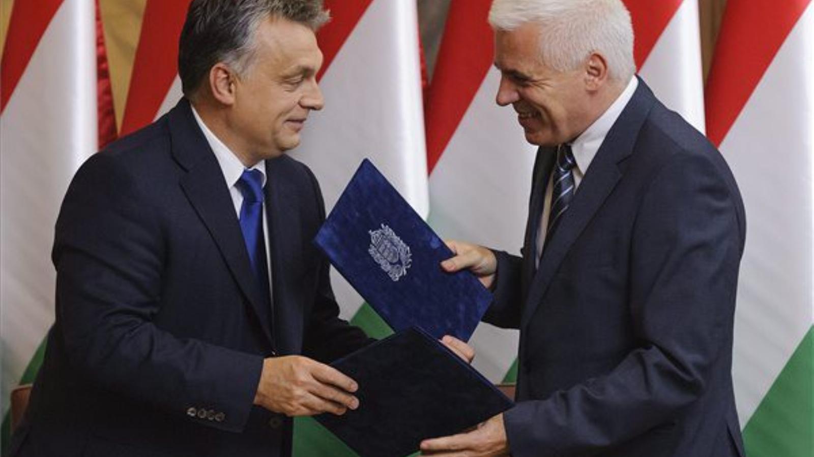 Orbán Viktor miniszterelnök és Kovács Ferenc polgármester. MTI FOTÓ: Czeglédi Zsolt