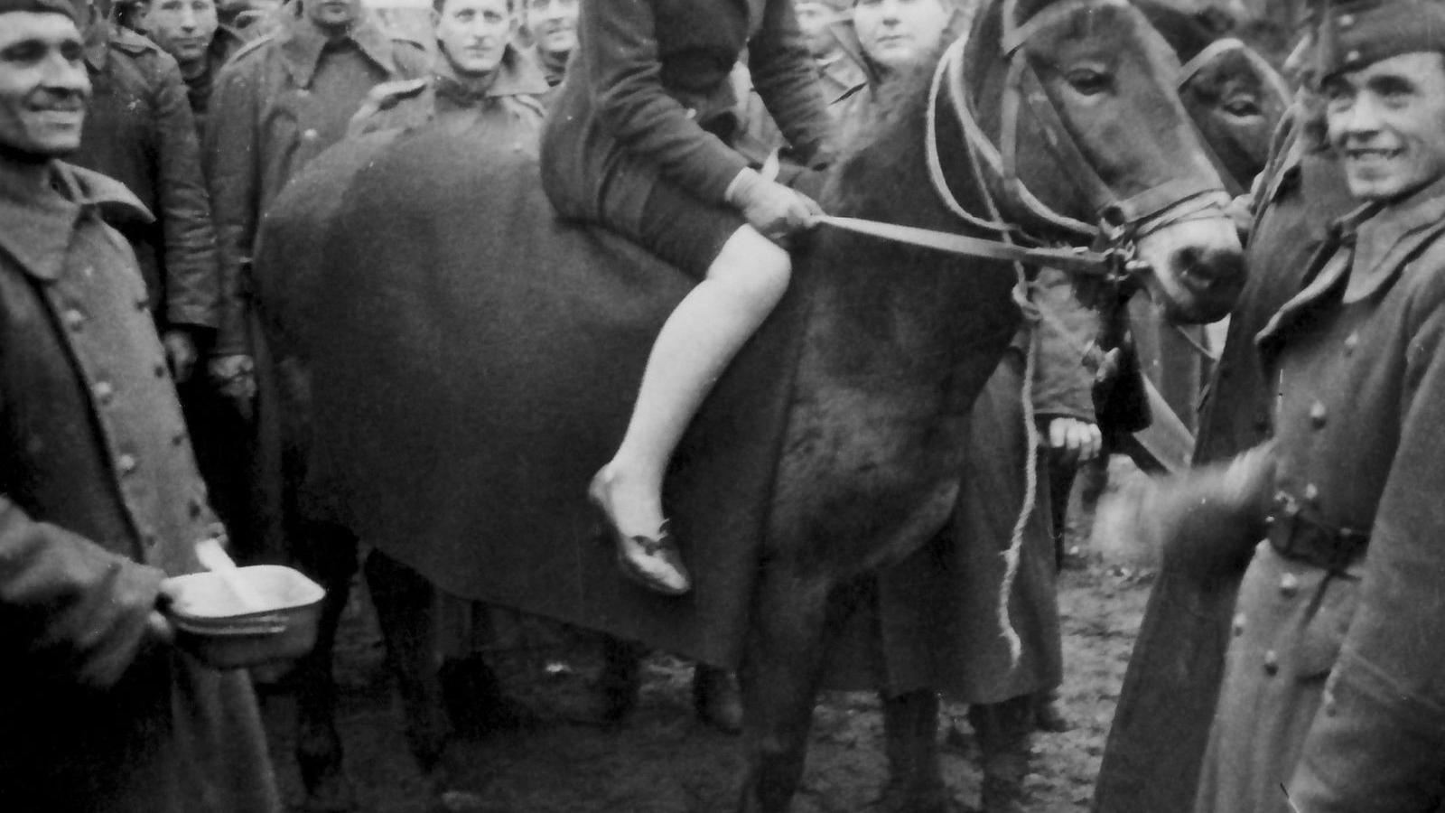 Ungváry Krisztián elhallgatott történelmi részleteket fejtett fel FORRÁS: MAGYAR MEGSZÁLLÓ CSAPATOK A SZOVJETUNIÓBAN, 1941–1944