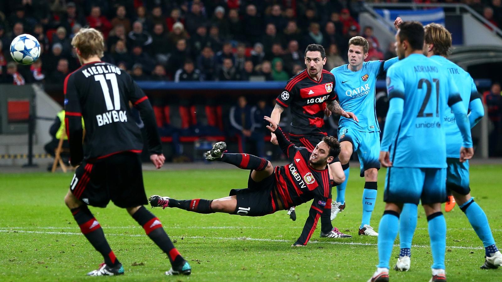 Németország, Leverkusen - 2015 december 9: UEFA Bajnokok Ligája E-csoport mérkőzés Fotó: Alex Grimm / Bongarts / Getty Images