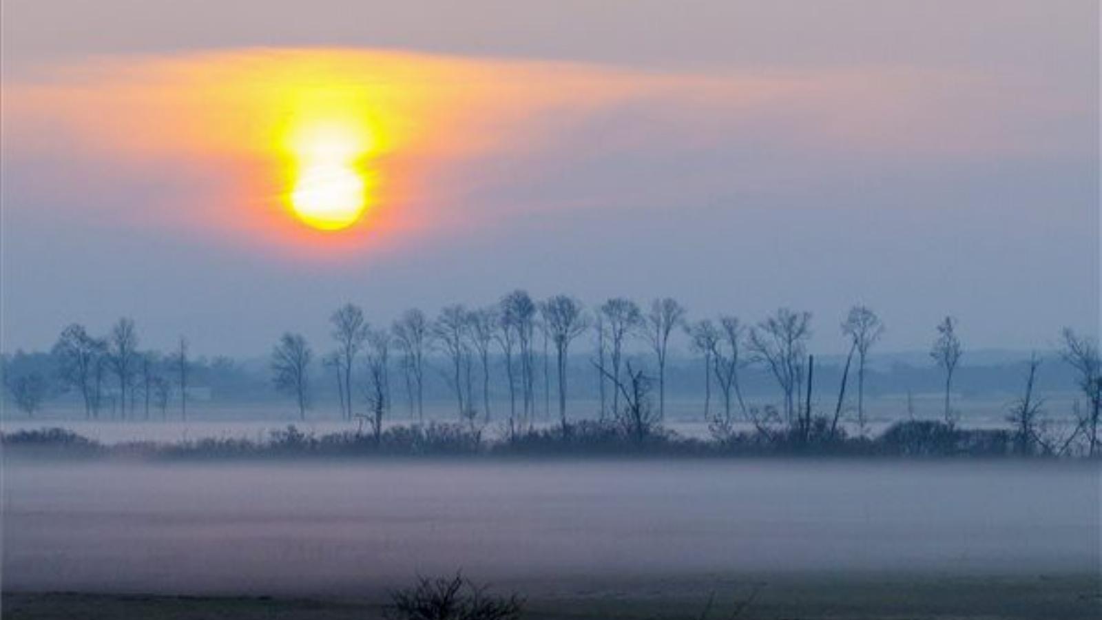 Köd Balatonlelle térségében. FOTÓ:MTI,Varga György