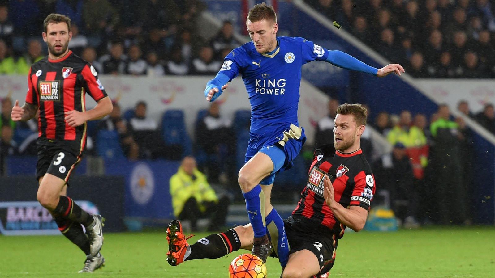 Jamie Vardy (középen) remek idényt fut, így elképzelhető, hogy már télen topcsapatba igazol FOTÓK: EUROPRESS/GETTY IMAGES