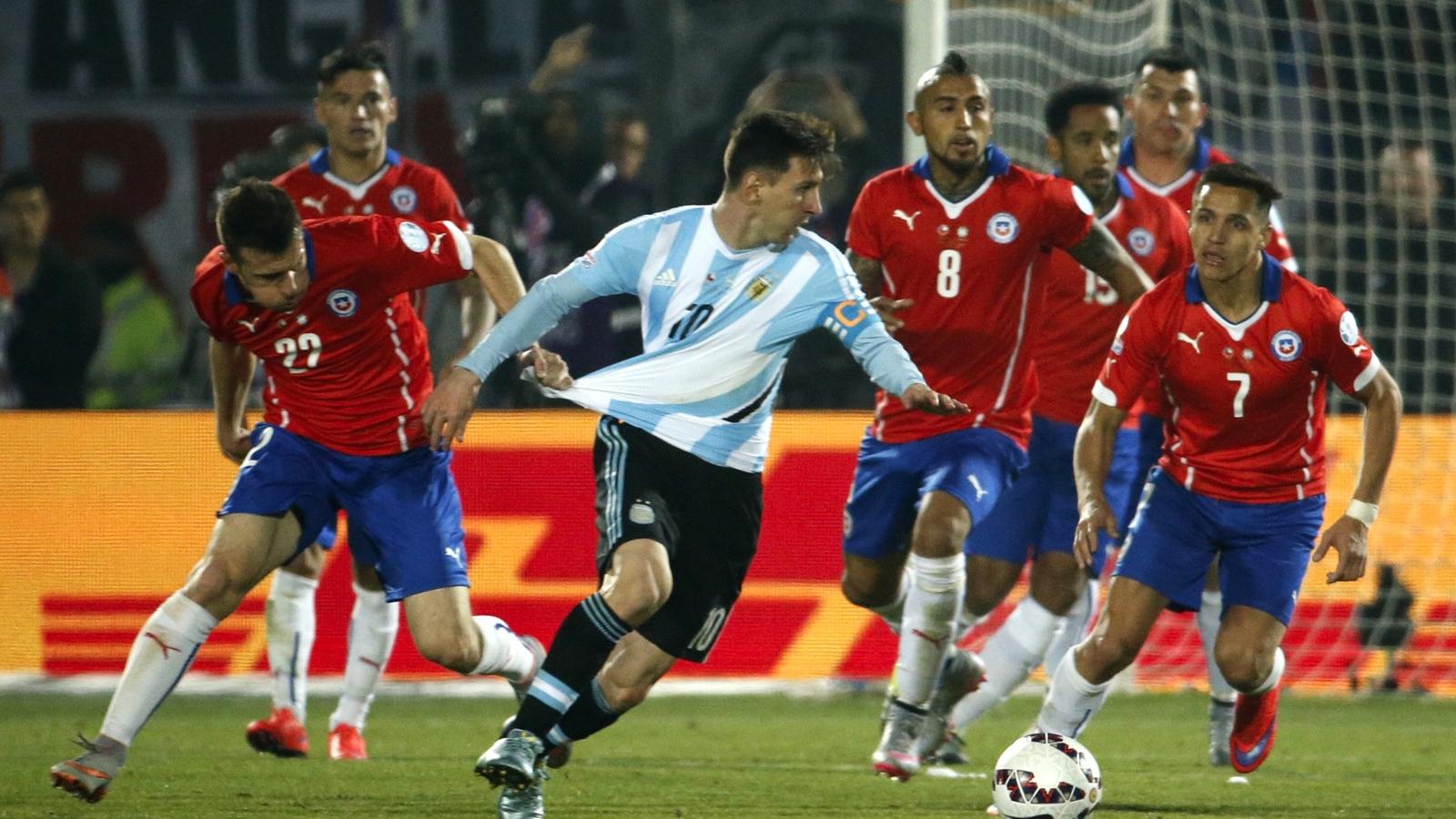 Legutóbb sikerült Chilének megállítania az argentinok sztárját, Lionel Messit FOTÓ: EUROPRESS/GETTY IMAGES/FELIPE ZANCA