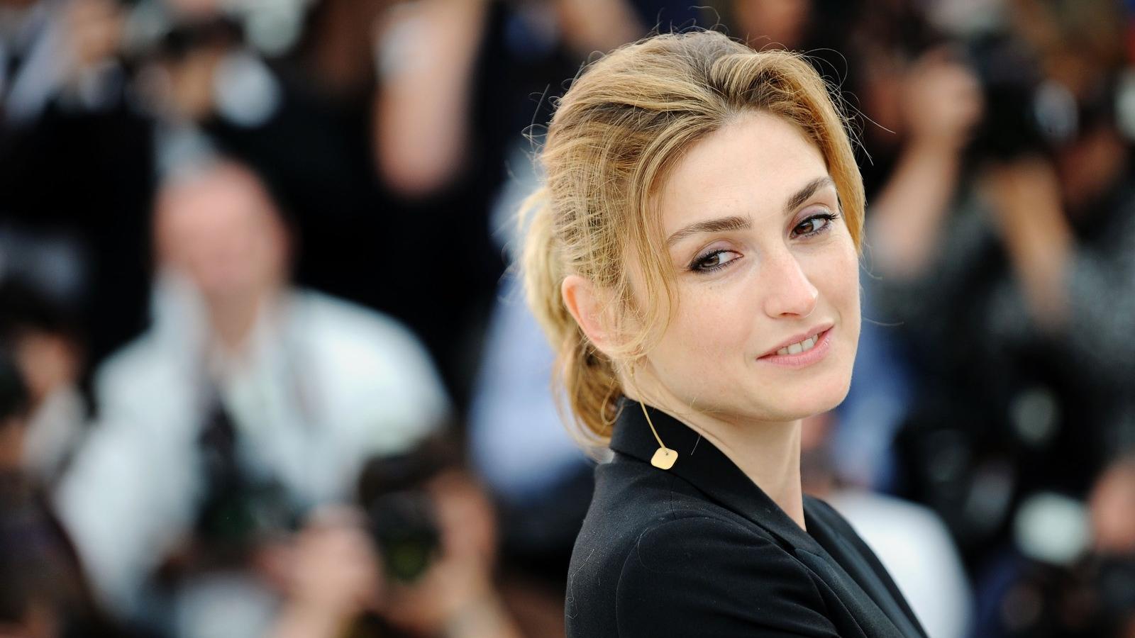 Hosszan taglalják az elnök és a színésznő viszonyának részleteit. A képen Julie Gayet. Fotó: Pascal Le Segretain/Getty Images