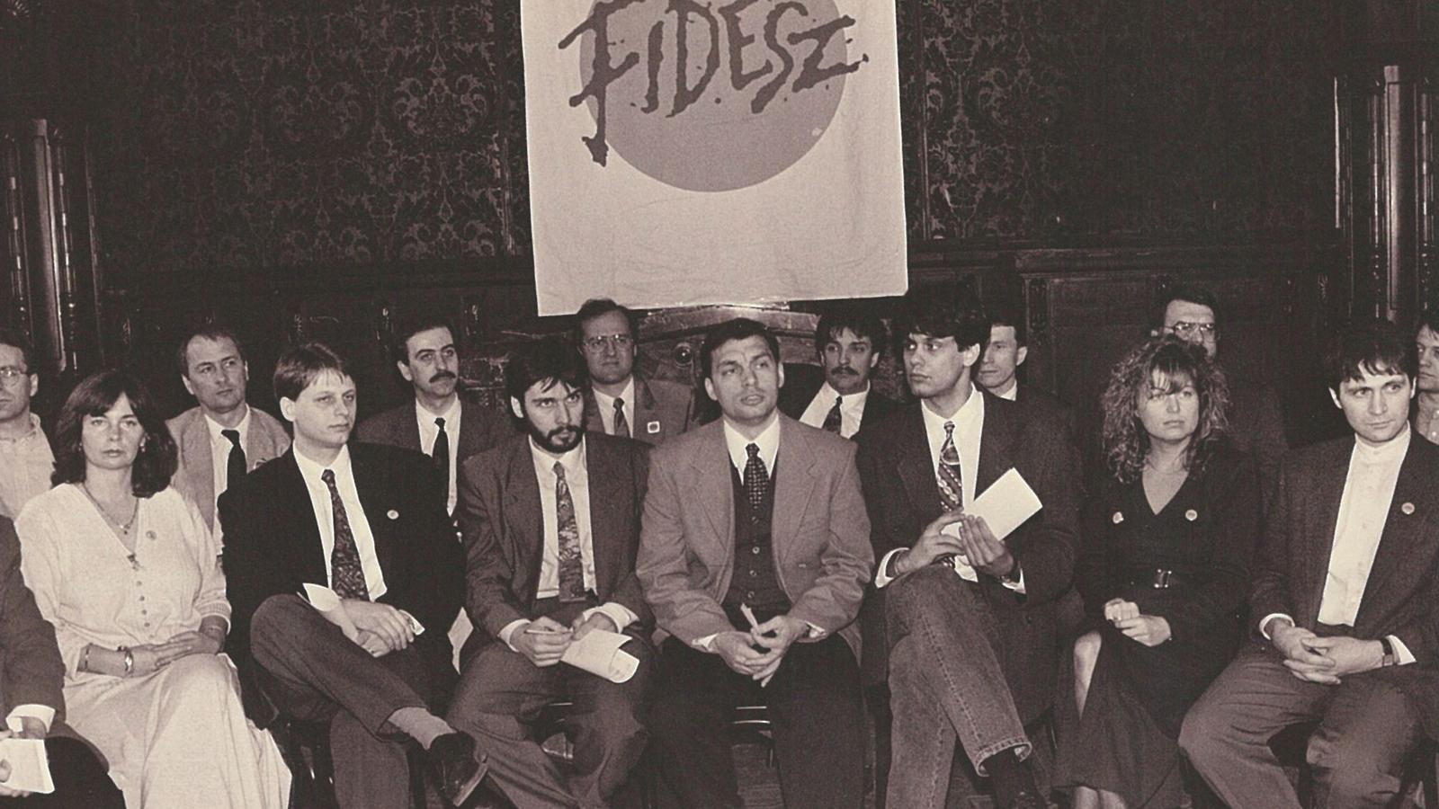 A Fidesz vezérkara a ’90-es évek elején FOTÓ: NÉPSZAVA