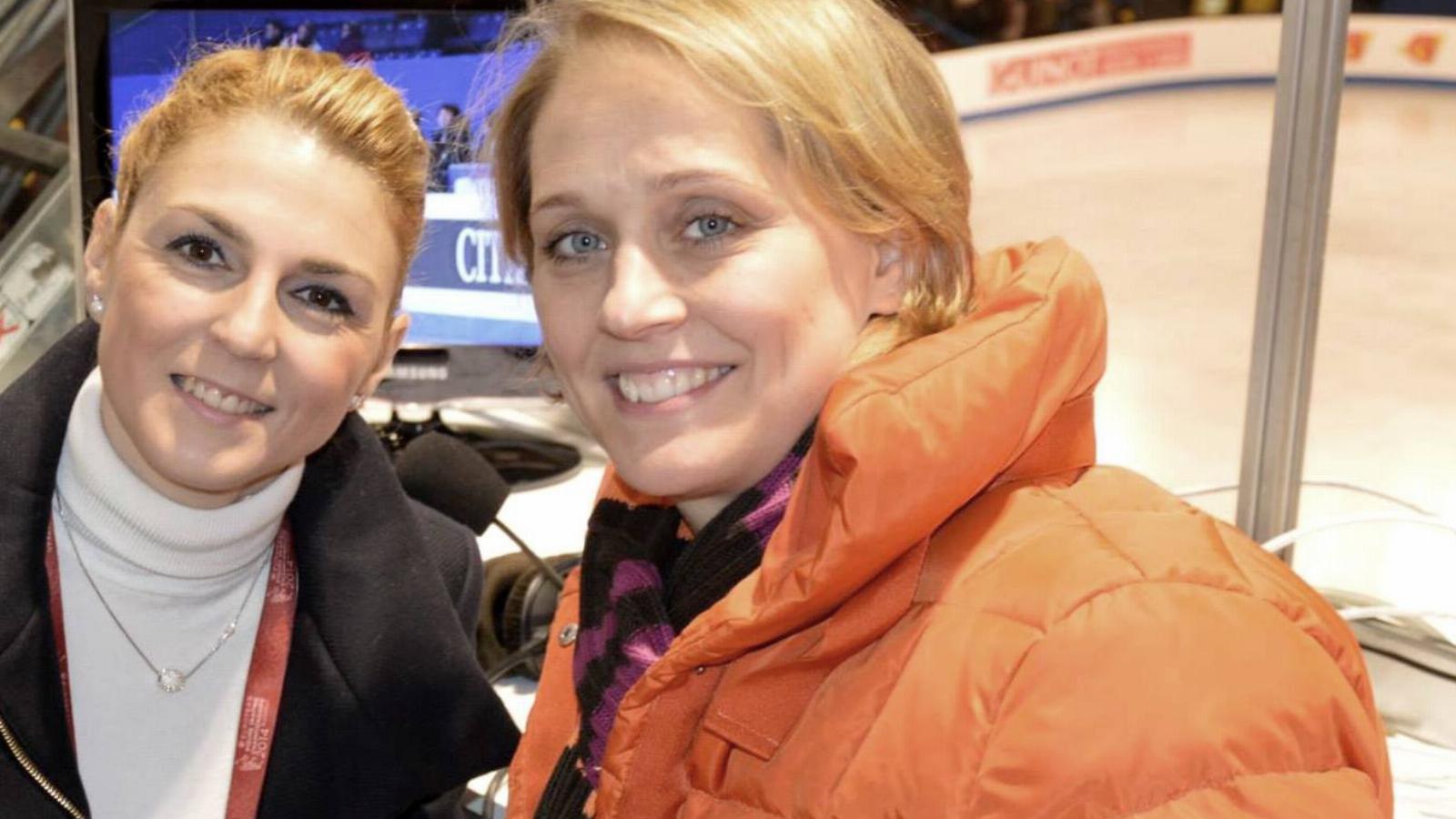 A riporter Sebestyén Júlia műkorcsolyázóval a SYMA Sport- és Rendezvényközpontban - Forrás: Zelinka Ildikó/Facebook