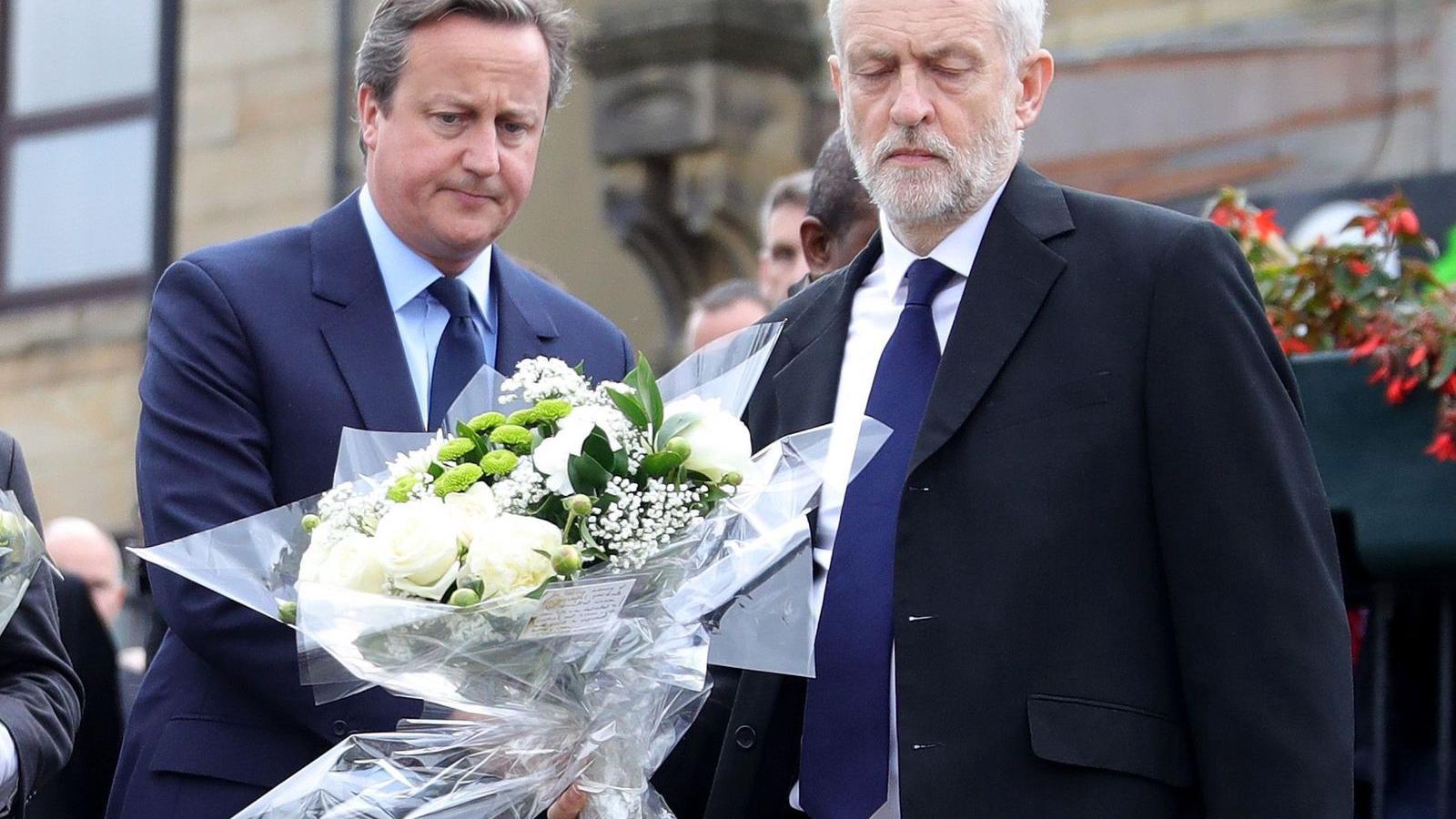 Összehozta a gyász a kormányfőt és az ellenzék vezérét. A Brexit
ügyében egy oldalon állnak FOTÓ: EUROPRESS/GETTY IMAGES/CHRISTO