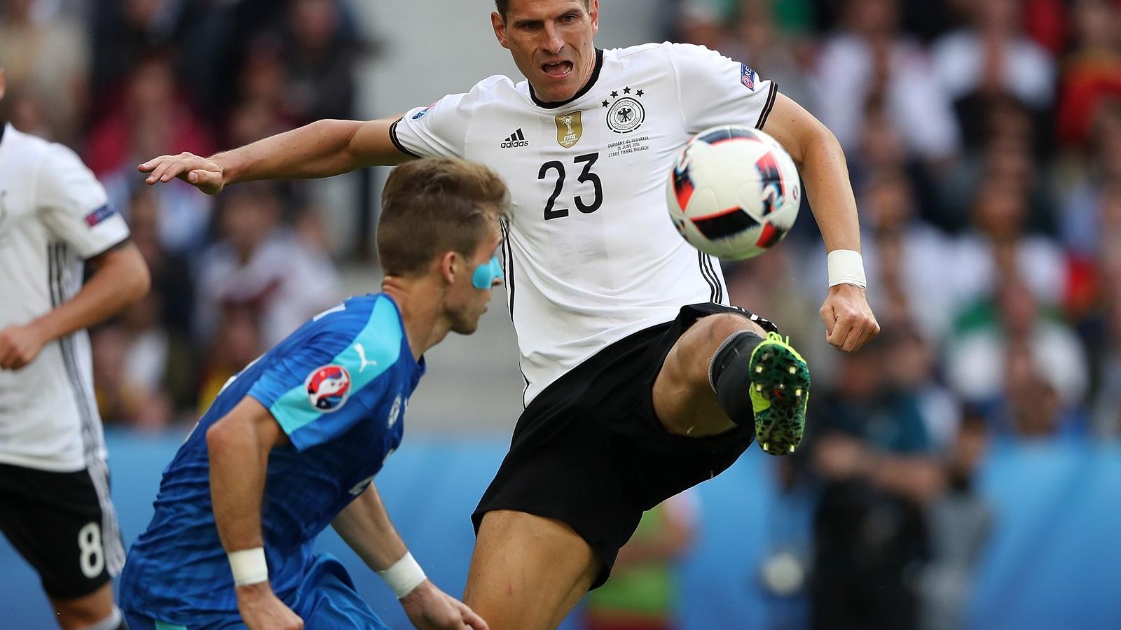  Mario Gomez - Fotó: Matthew Ashton - AMA / Getty Images