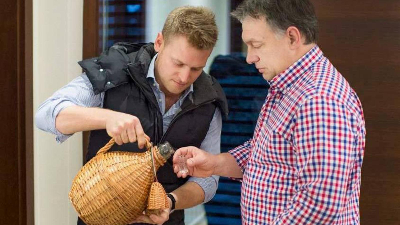 Tiborcz István vejével egy korábbi felvételünkön. FOTÓ: Népszava