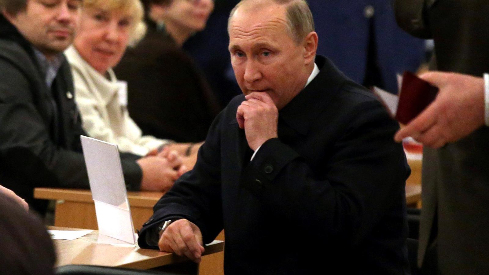 Putyin hétfőn arra kérte Dmitrij Medvegyev kormányát, ne alkalmazzon sokkterápiát FOTÓ: EUROPRESS/GETTY IMAGES/MIKHAIL SVETLOV