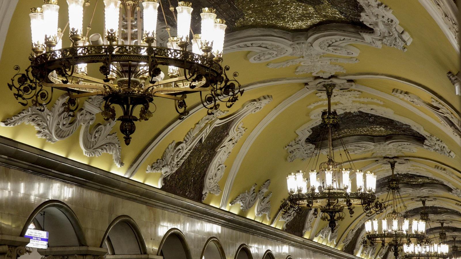 Messze földön híres a moszkvai metróállomások szépsége FOTÓ: EUROPRESS/GETTY IMAGES/ATHANASIOS GIOUMPASIS