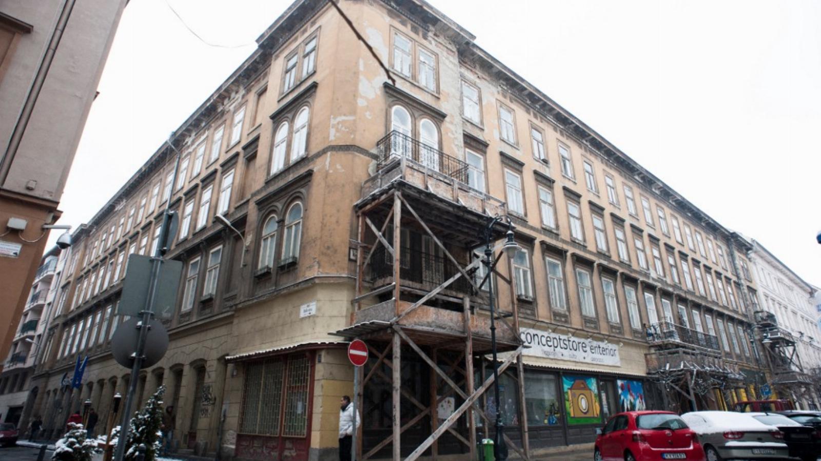 15+5 éves, kedvező bérleti szerződést kötöttek a Király utcai ingatlan földszinti üzlethelyiségét korábban bérlő céggel FOTÓ: VA