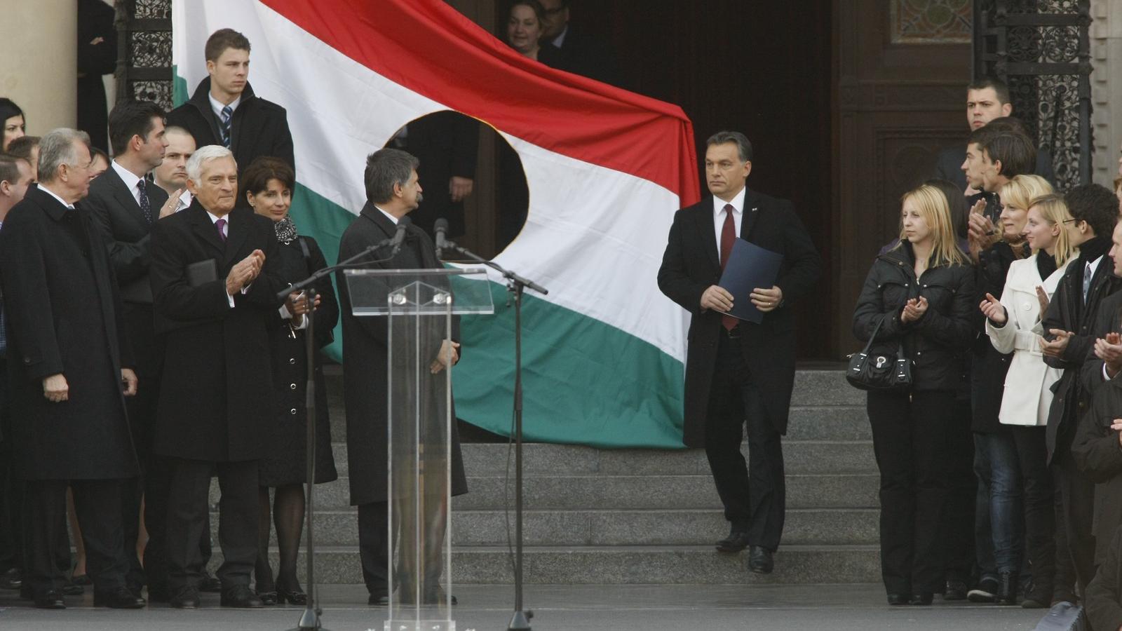 Orbán egy 2010-es október 23-án - Népszava fotó 