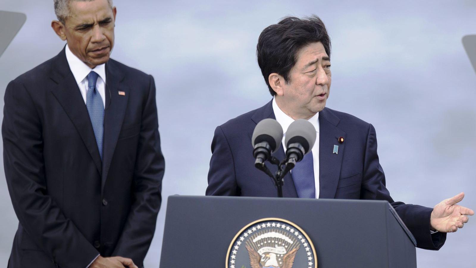 Barack Obama és Abe Sinzo Pearl Harborban FOTÓ: EUROPRESS/GETTY IMAGES/KENT NISHIMURA