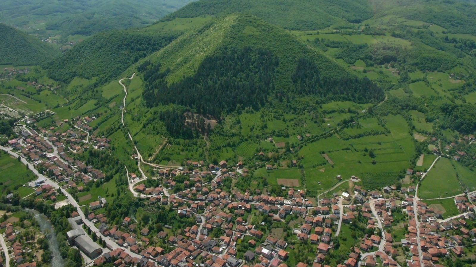 A boszniai piramis: amiről azt hiszik, hogy az, pedig csak egy hegy