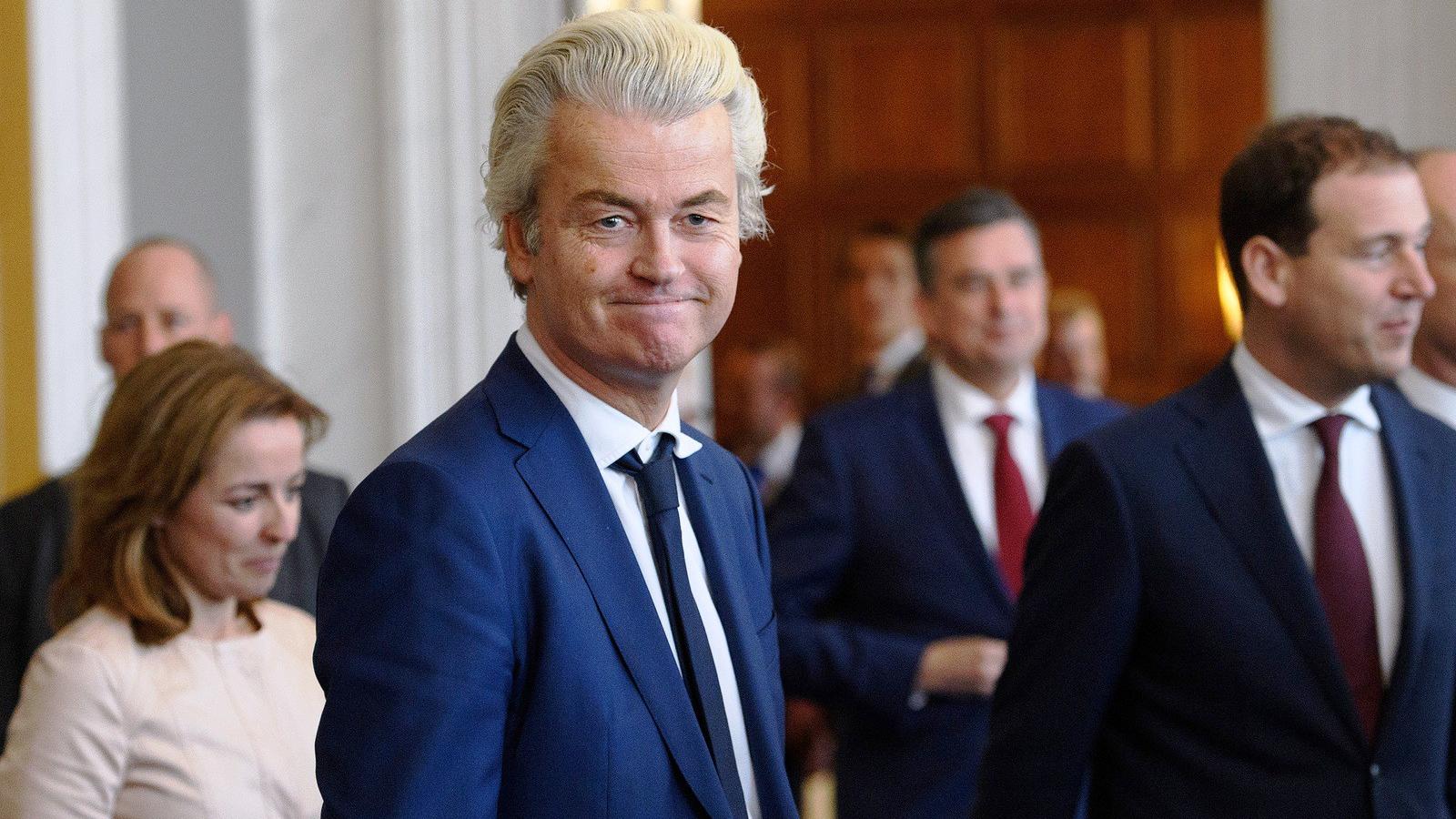 A holland választás nagy vesztese, Geert Wilders mosolya felemásra sikeredett az eredmények ismeretében FOTÓ: EUROPRESS/GETTY IM