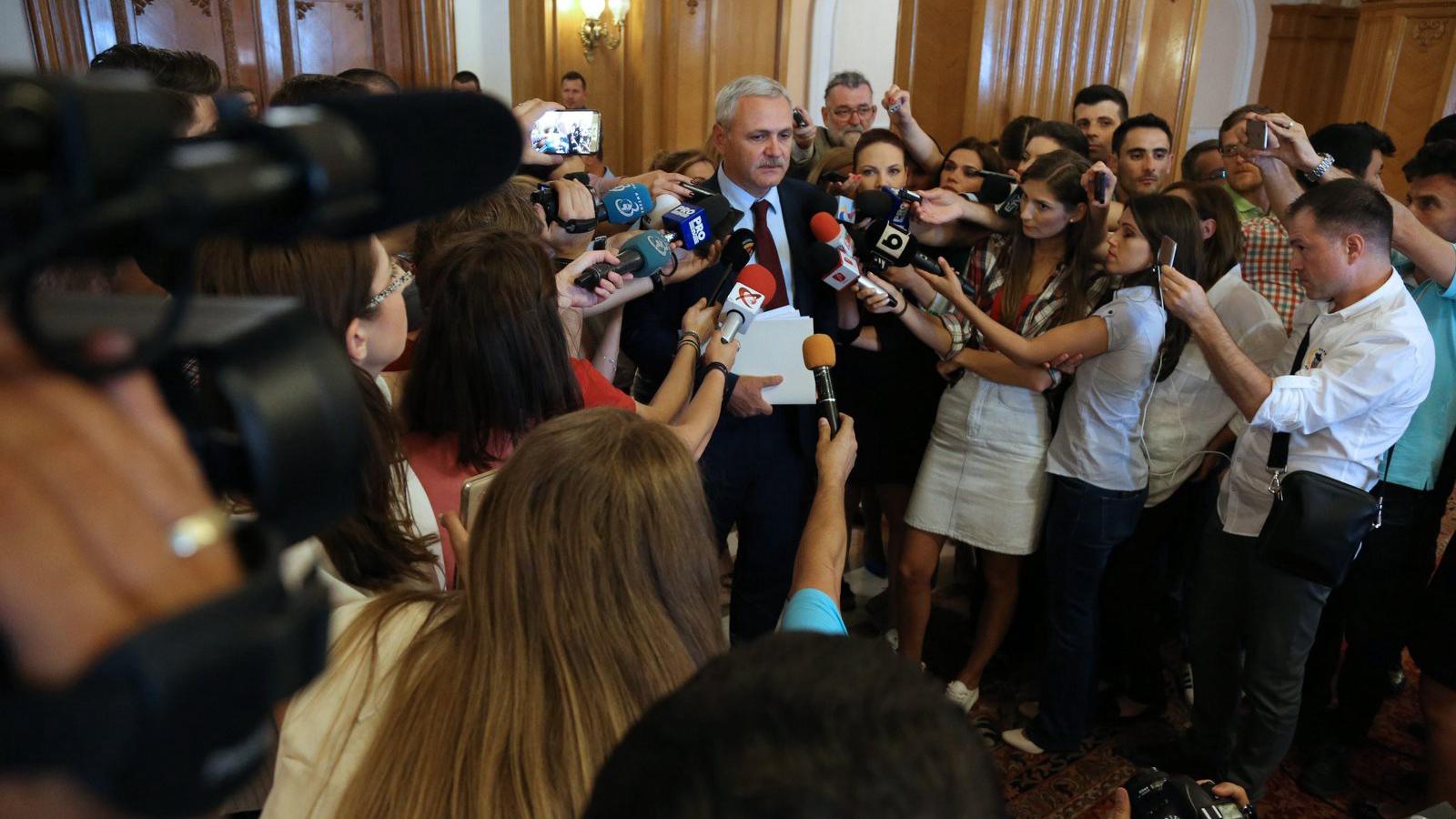 Liviu Dragnea, a román Szociáldemokrata Párt (PSD) elnöke nyilatkozik. MTI Fotók: Baranyi Ildikó  