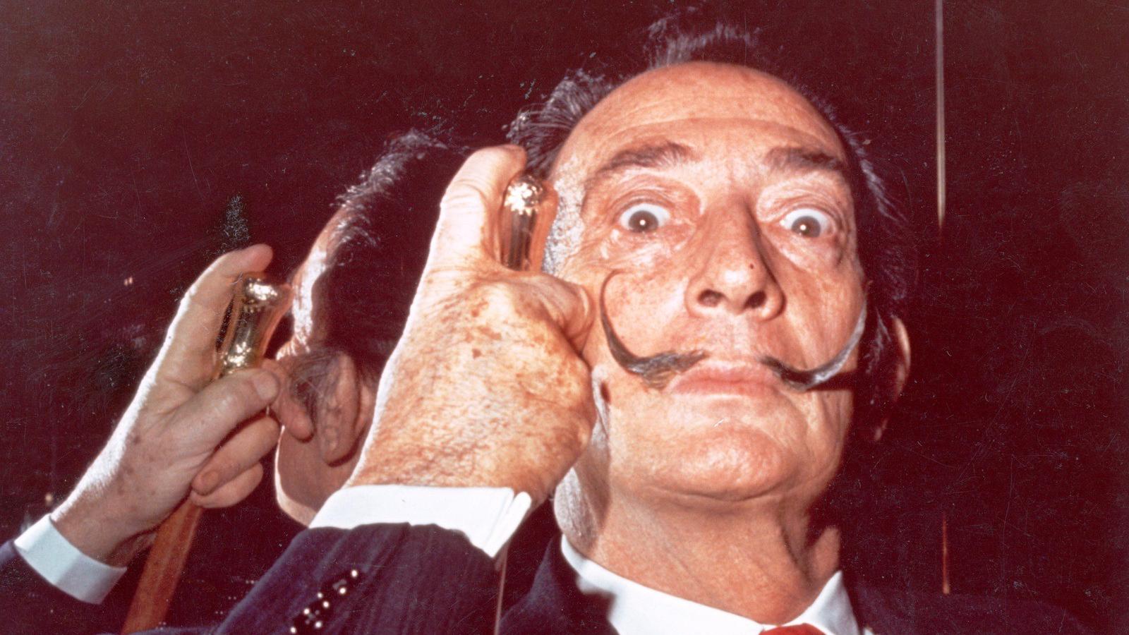  Salvador Dalí 1965-ben - Fotó: Hulton Archive/Getty Images
