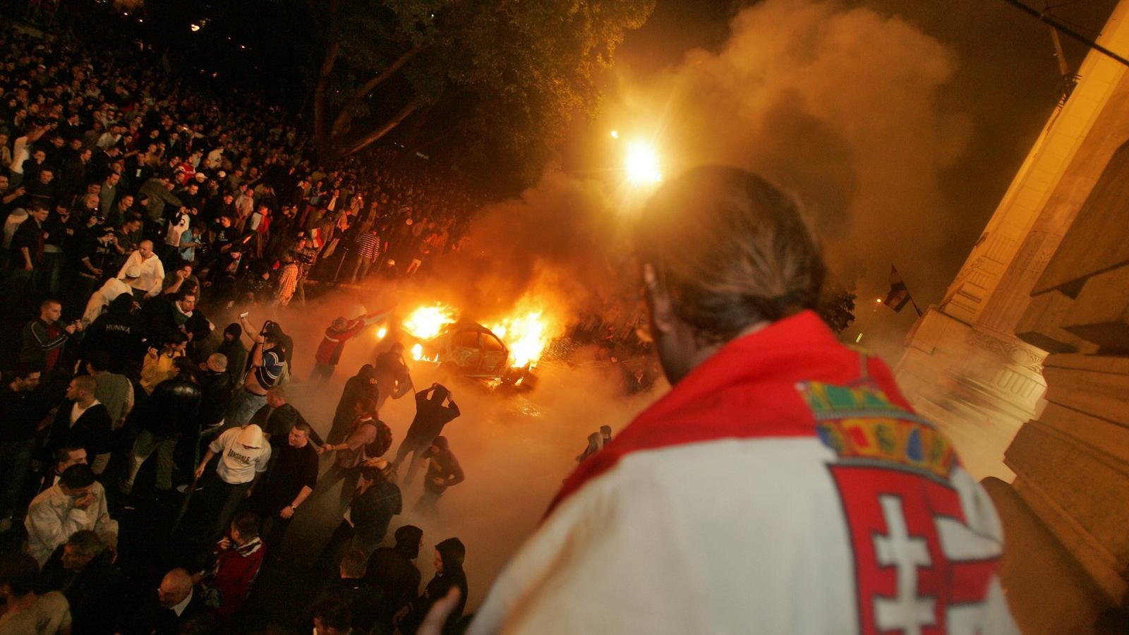 Miután kiderült, a Fidesz hozta nyilvánosságra a beszédet, kérdés, hogy a párt milyen szerepet játszott a 2006 őszén kirobbant z