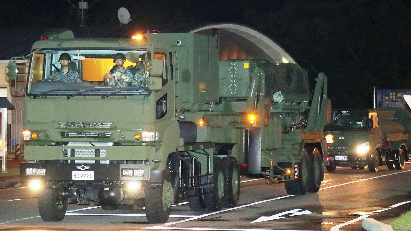 Japán is résen van - A Gifu Air-Self Defense Force tagjai a PAC-3 (Patriot Advanced Capability-3) interceptor rendszerét  Gifu p