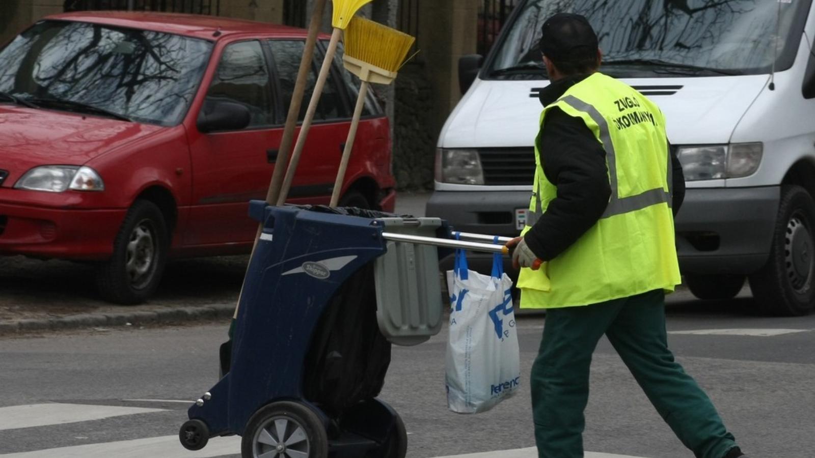 Eddig levegőnek nézték őket, most kampányeszköznek. Fotó: K2 Press/Népszava
