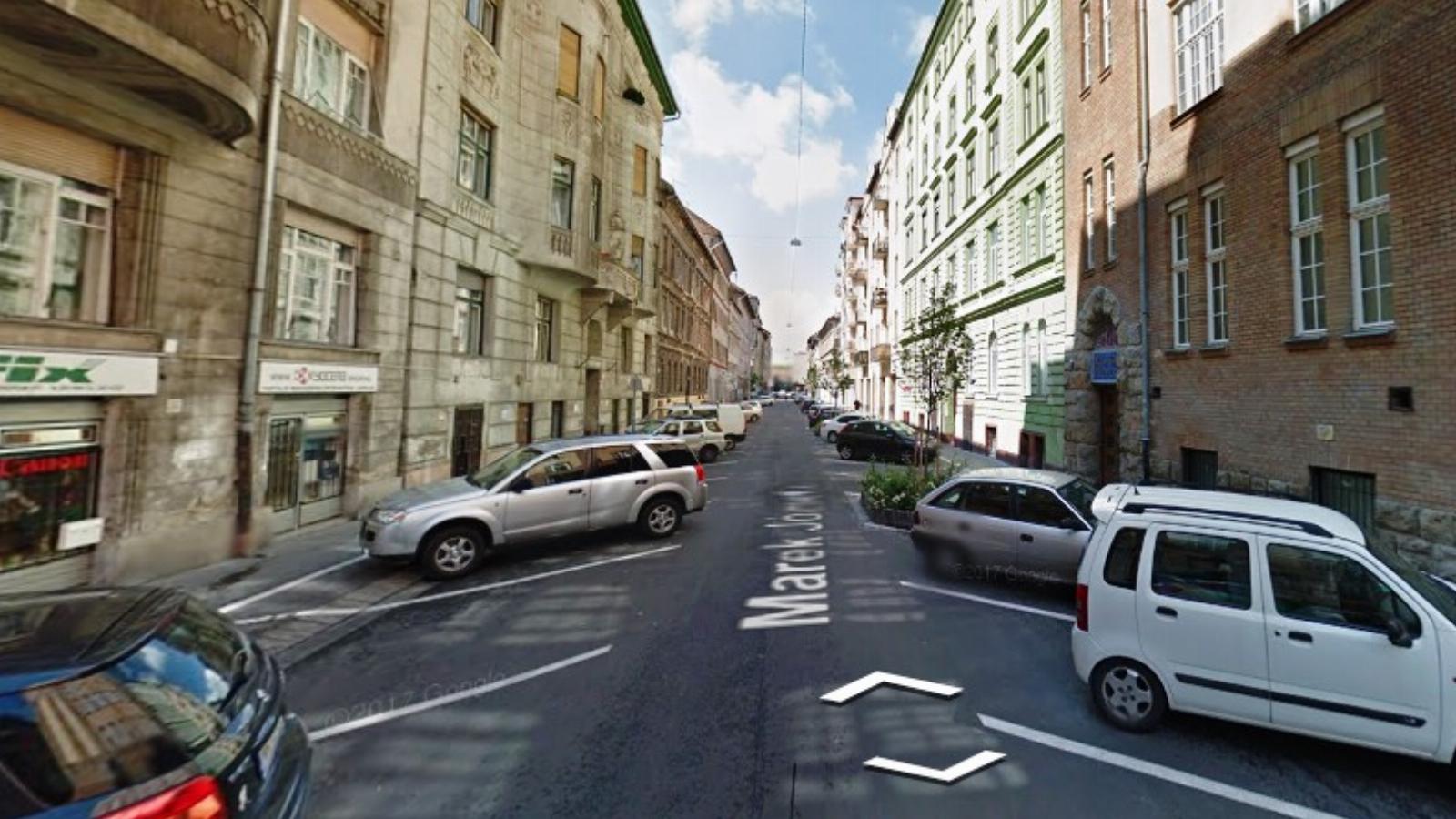 A Marek József utca a Google Street View-on 