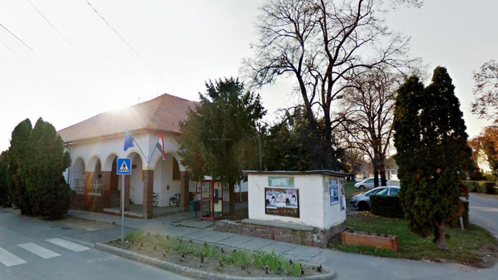 Őcsény, polgármesteri hivatal - Forrás: Google Street View