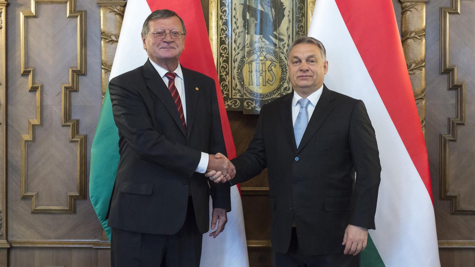 A Miniszterelnöki Sajtóiroda által közreadott képen Orbán Viktor miniszterelnök  fogadja Aleksandar Boricicot 2018. január 23-án