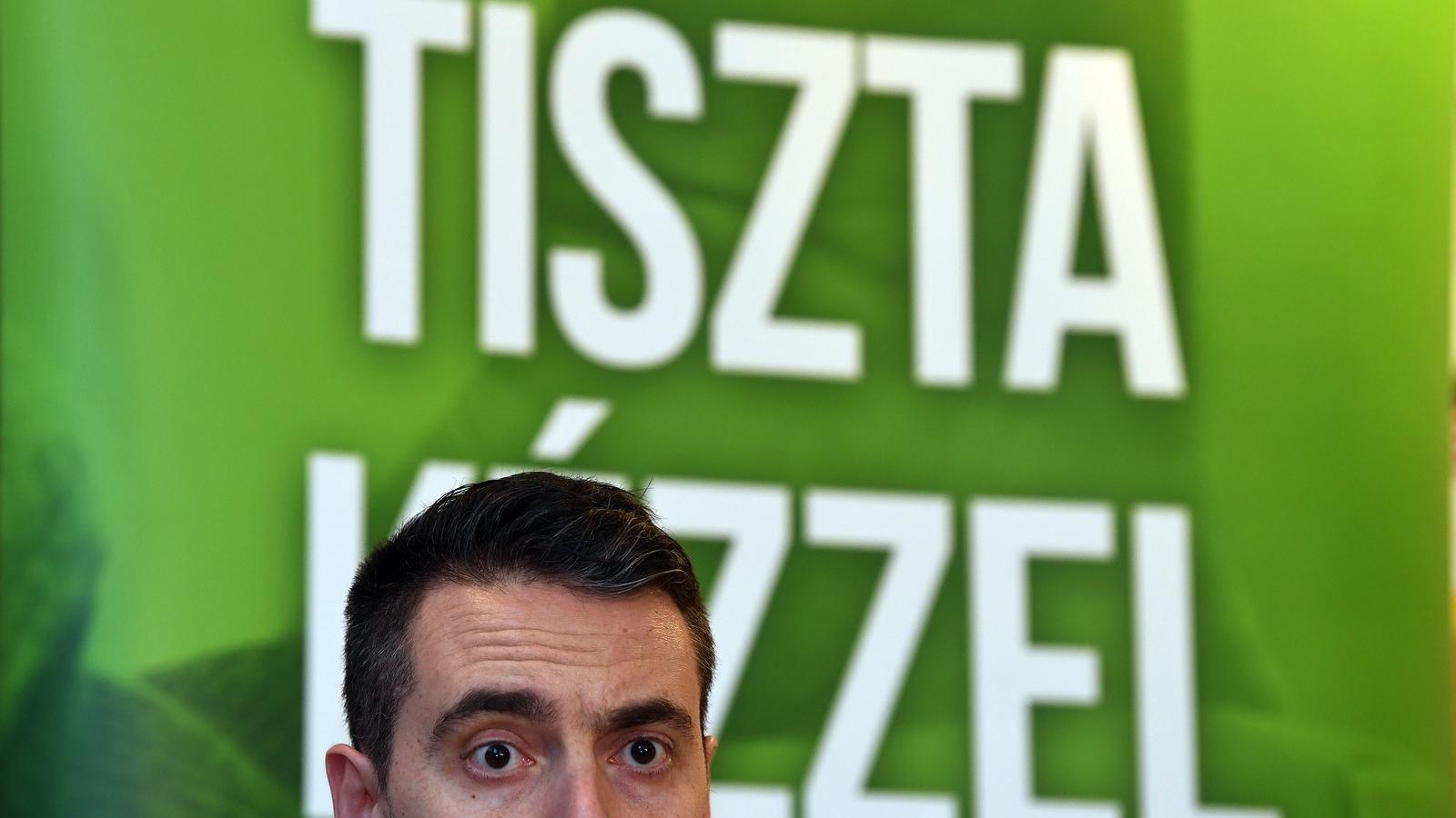 VONA GÁBOR Vigyáznia kell, hogy pártja identitását ne rombolja le teljesen - Fotó: Szalmás Péter