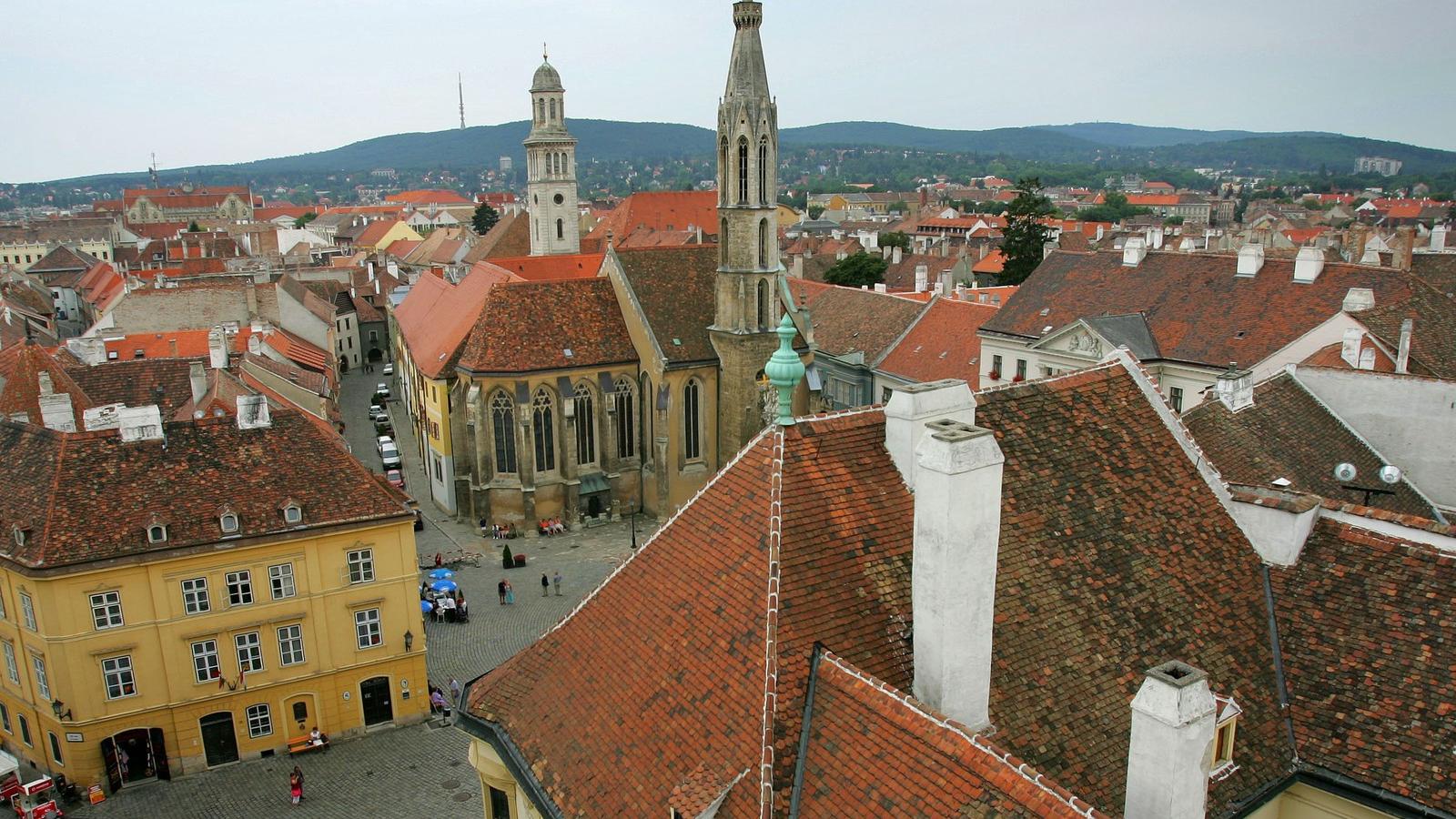 Sopron. Illuszráció: Németh András Péter