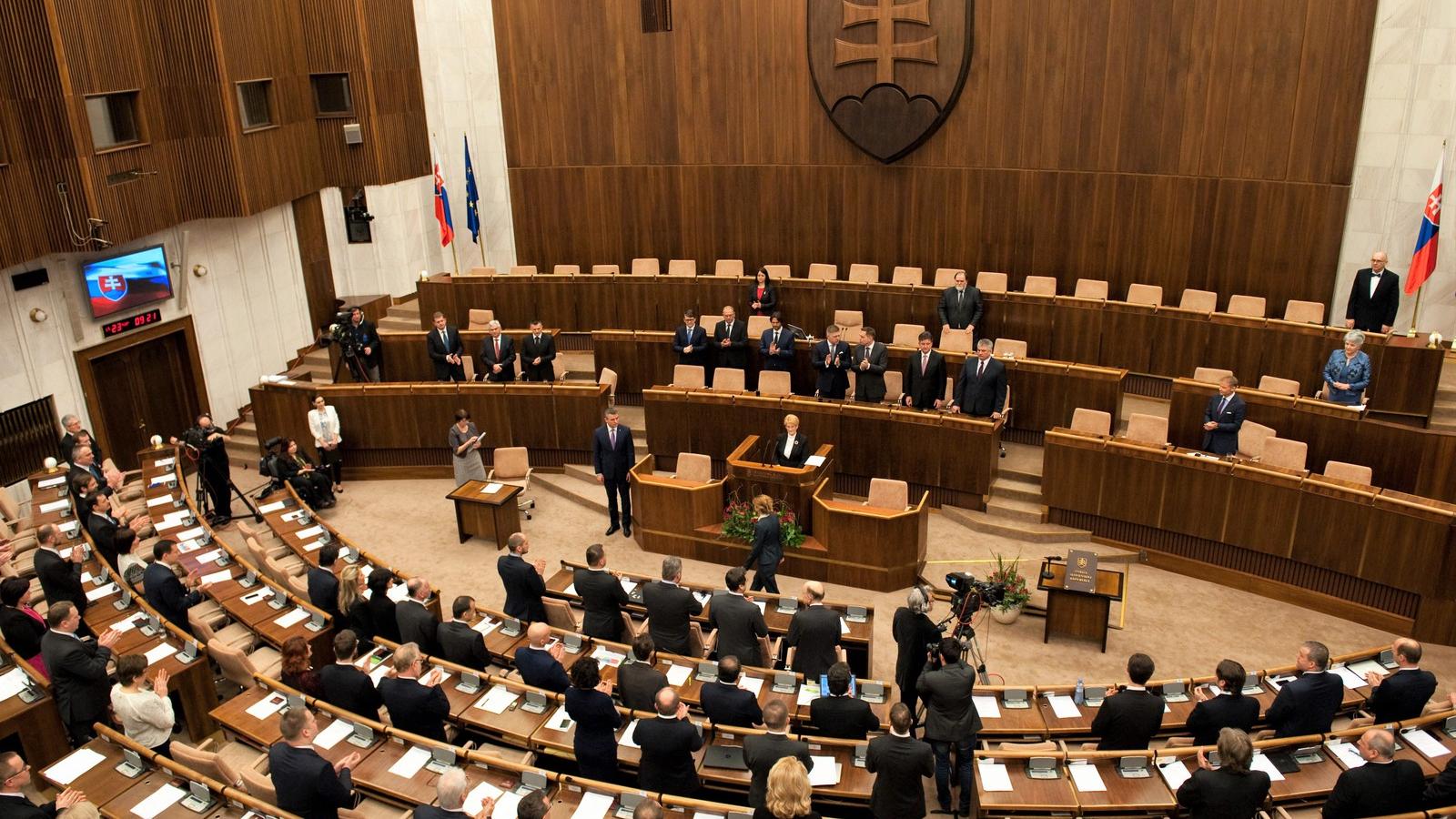 Szlovák parlament, illusztráció. Fotó: SAMUEL KUBANI / AFP