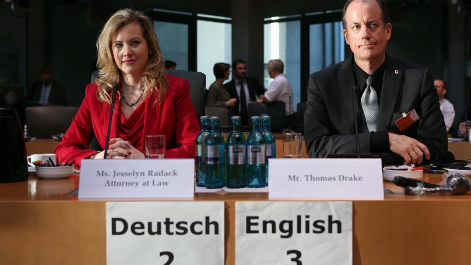 Jesselyn Radack és Thomas Drake, az NSA exmunkatársai tanúskodtak a Bundestag bizottsága előtt FOTÓ: EUROPRESS/GETTY IMAGES/ADAM