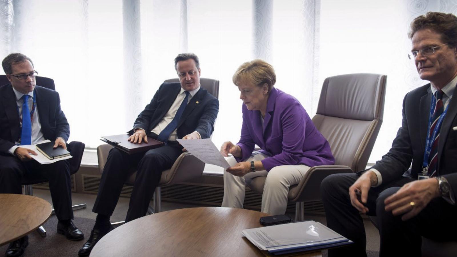 Angela Merkel és David Cameron tanácsadóik jelenlétében tárgyaltak egymással Brüsszelben FOTÓ: EUROPRESS/GETT IMAGES