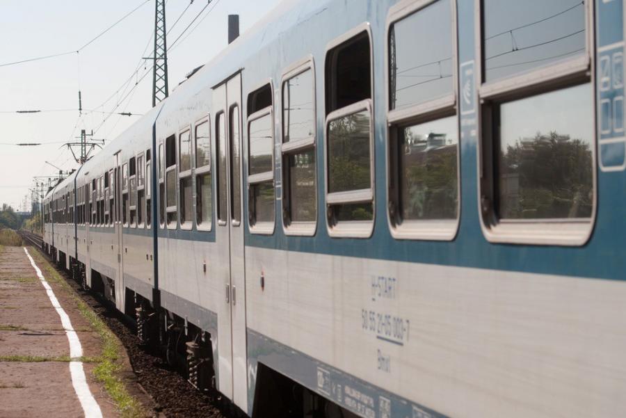A vihar miatt késik több budapesti elővárosi vonat