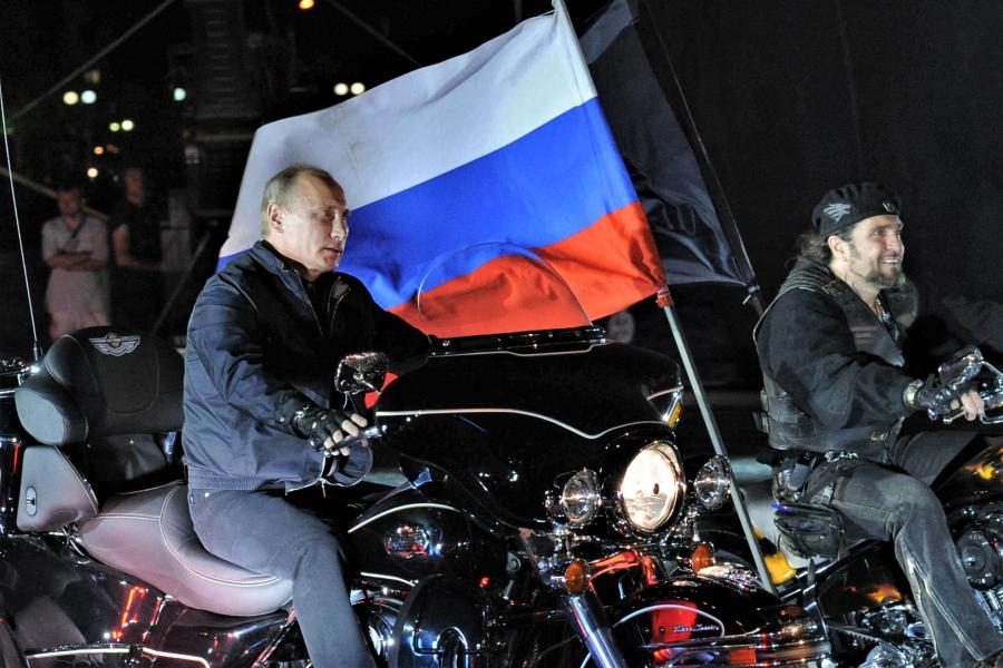 Putyin motorosai és hivatásosok is segítettek kiképezni  egy szlovák félkatonai szervezetet