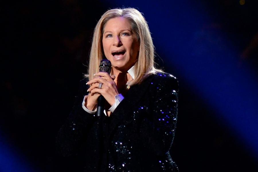 Barbra Streisand írt az elnöknek Trump dalt