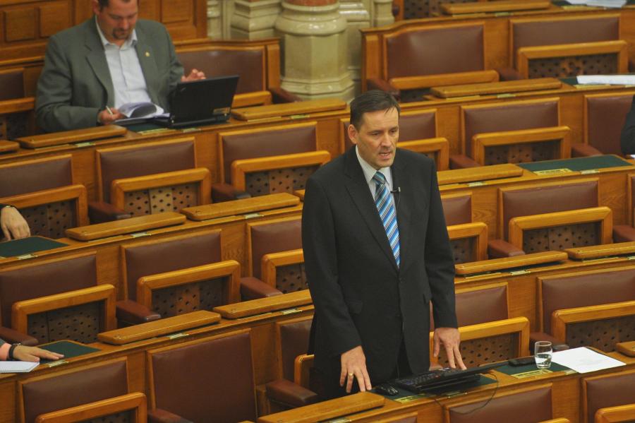 Mélyütést kapott a Jobbik, és a belharcnak még nincs vége
